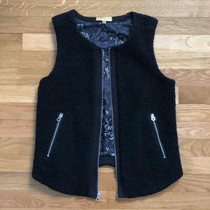 Princess Vera Wang faux fur vest